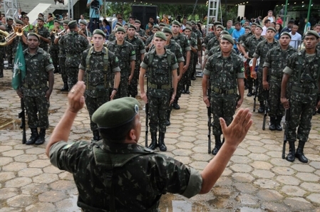 Solenidade cívico-militar em Campo Maior